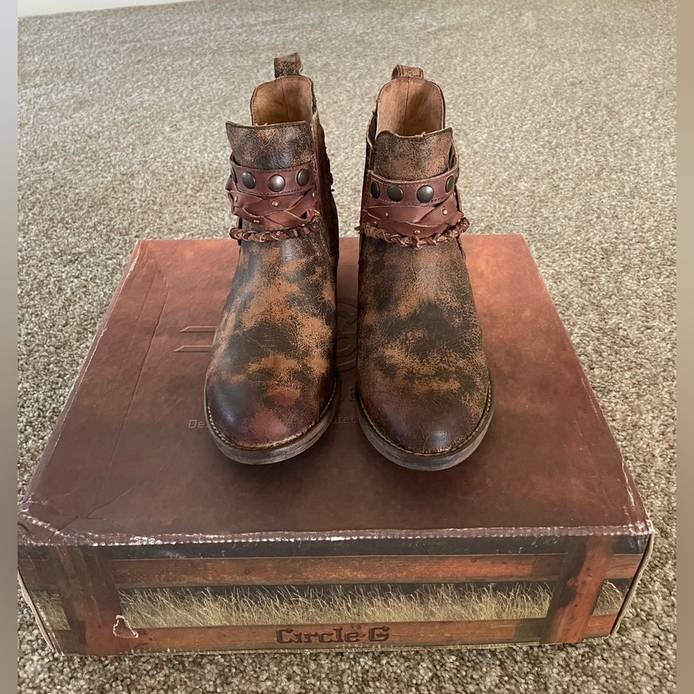 Circle G booties brand new - Picture 3 of 8